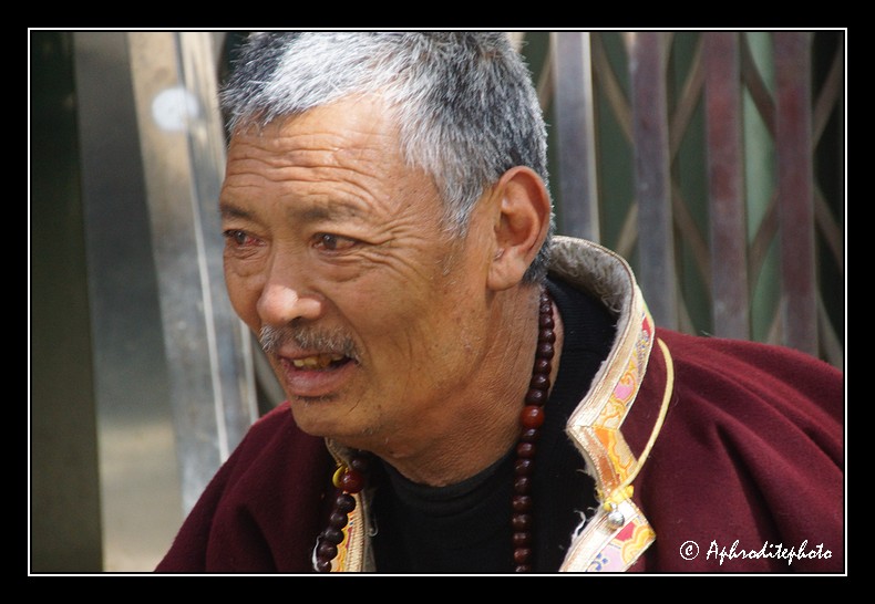 Tibet portraits 08